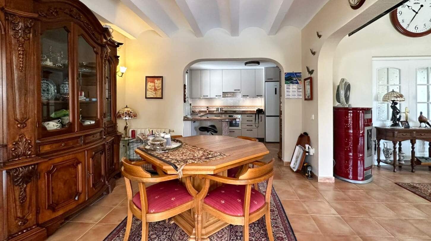 3 soveværelse Villa til salg i Altea med swimmingpool garage - € 690.000 (Ref: 10086868)