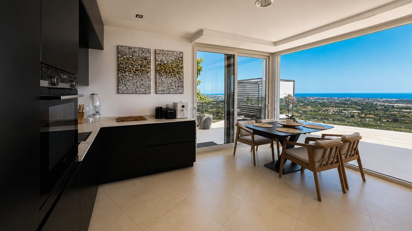 4 sypialnia Willa na sprzedaż w Denia z basenem garażem - 1 499 000 € (Ref: 10086869)