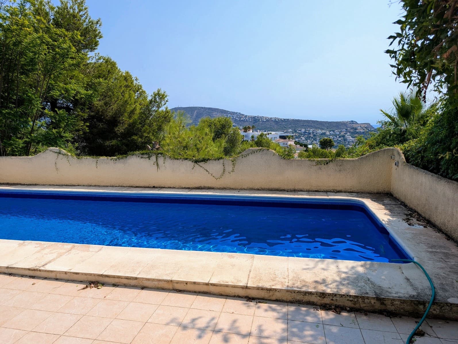 4 soverom Villa til salgs i Moraira med svømmebasseng garasje - € 875 000 (Ref: 10086873)