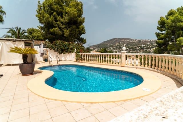 2 sovrum Villa till salu i Moraira, Teulada-Moraira med pool garage - 495 000 € (Ref: 10086874)