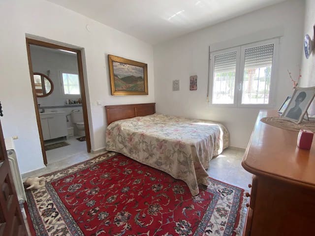 4 chambre Villa/Maison à vendre à Cumbre del Sol avec piscine garage - 1 050 000 € (Ref: 10086876)