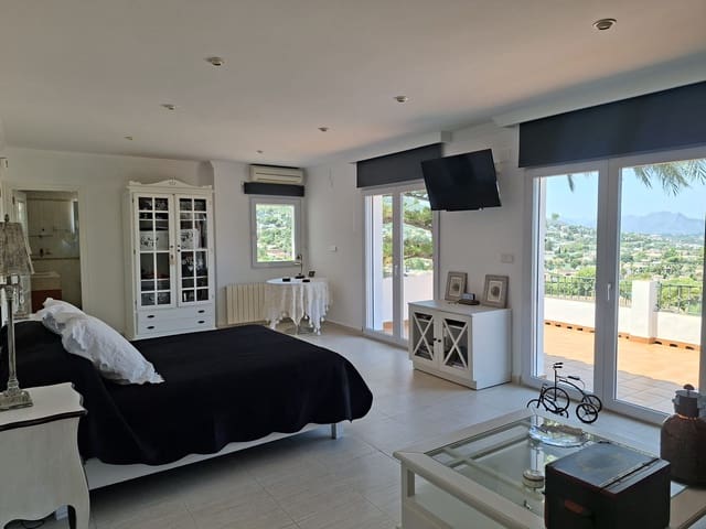 3 Zimmer Villa zu verkaufen in El Montgó, Dénia mit Pool Garage - 840.000 € (Ref: 10086878)