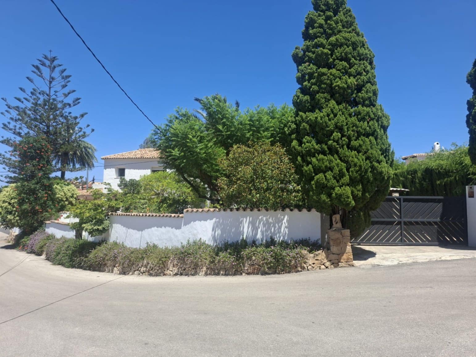 3 quarto Moradia para venda em Denia com piscina garagem - 840 000 € (Ref: 10086878)
