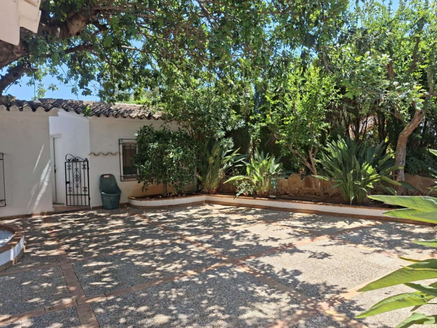 3 bedroom Villa for sale in Denia with pool garage - € 840,000 (Ref: 10086878)
