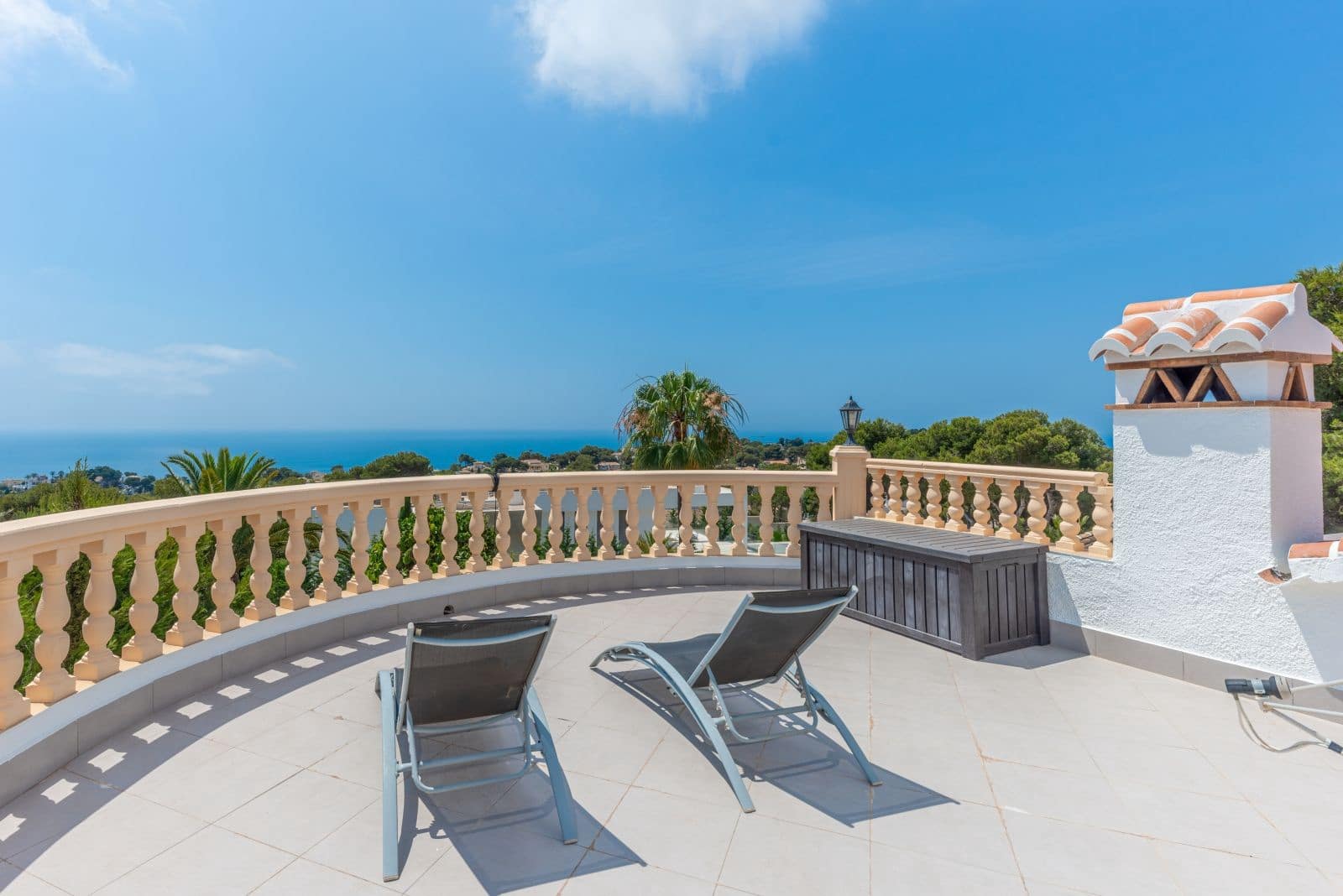 Chalet de 3 habitaciones en Javea / Xàbia en venta con piscina garaje - 975.000 € (Ref: 10086886)