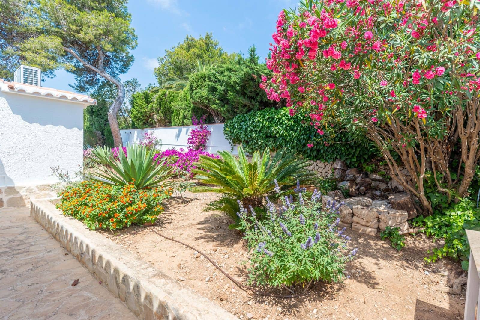 Chalet de 3 habitaciones en Javea / Xàbia en venta con piscina garaje - 975.000 € (Ref: 10086886)