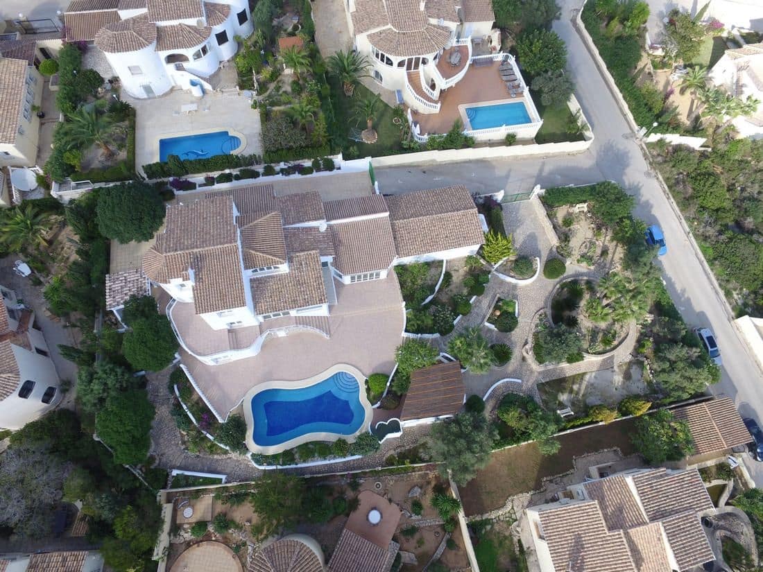 5 soveværelse Villa til salg i Cumbre del Sol med swimmingpool garage - € 1.490.000 (Ref: 10086889)