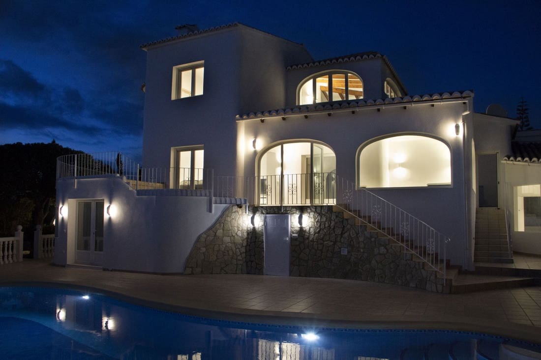 5 soveværelse Villa til salg i Cumbre del Sol med swimmingpool garage - € 1.490.000 (Ref: 10086889)
