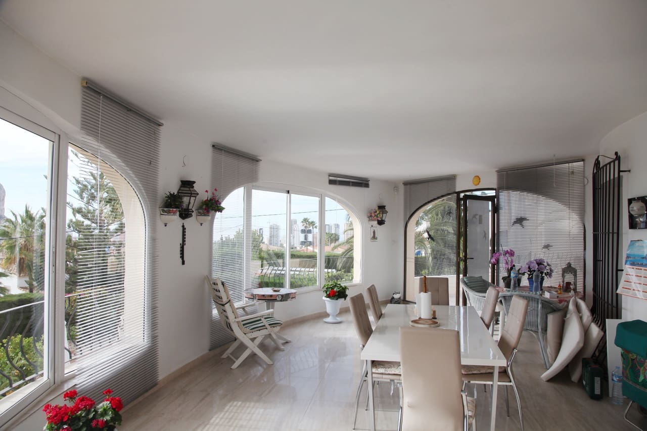 5 soverom Villa til salgs i Calpe / Calp med svømmebasseng garasje - € 795 000 (Ref: 10086890)