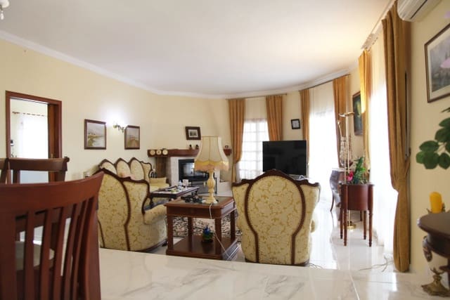 5 soverom Villa til salgs i Calpe / Calp med svømmebasseng garasje - € 795 000 (Ref: 10086890)