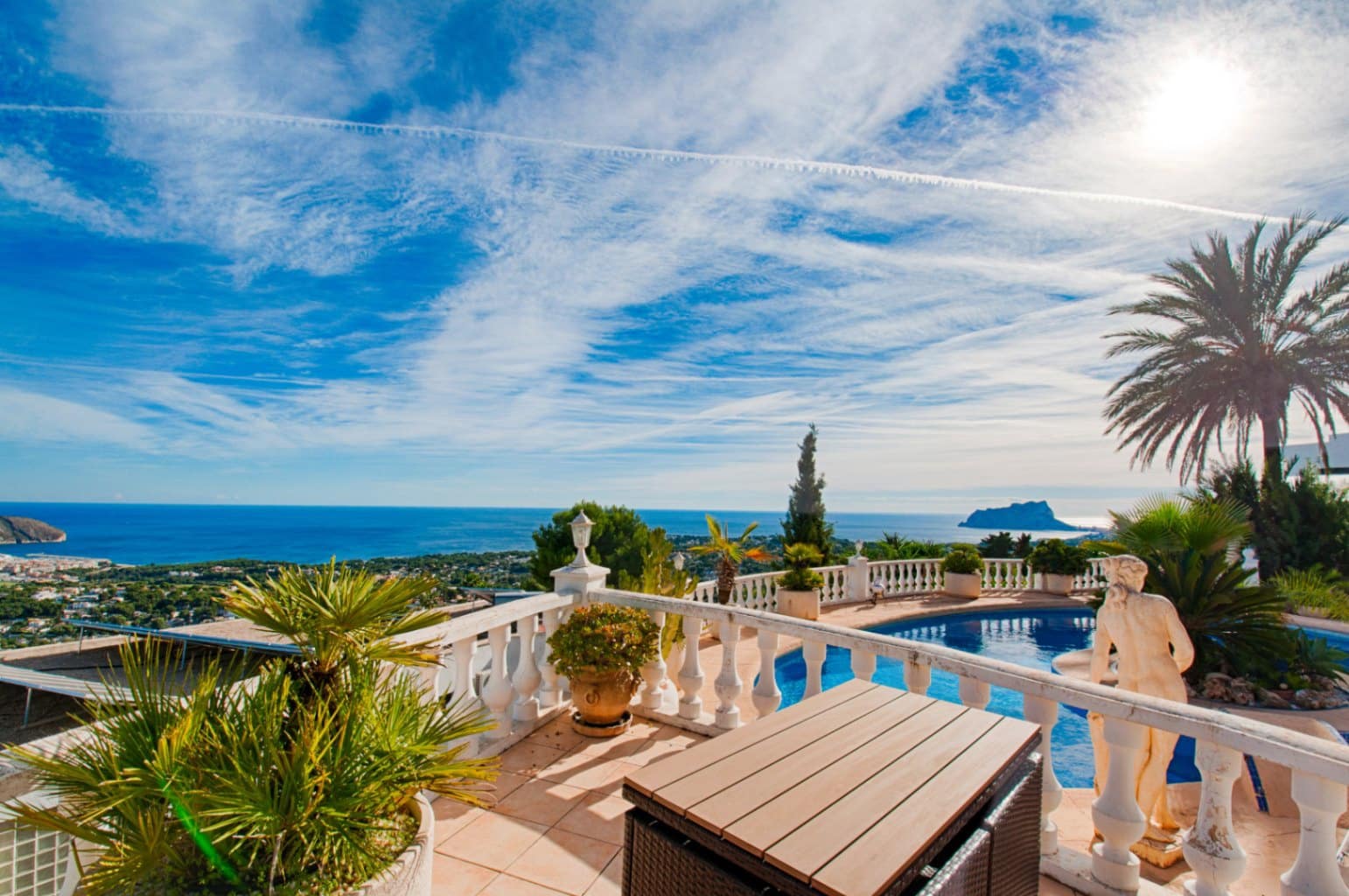 Chalet de 3 habitaciones en Moraira en venta con piscina garaje - 1.550.000 € (Ref: 10086902)