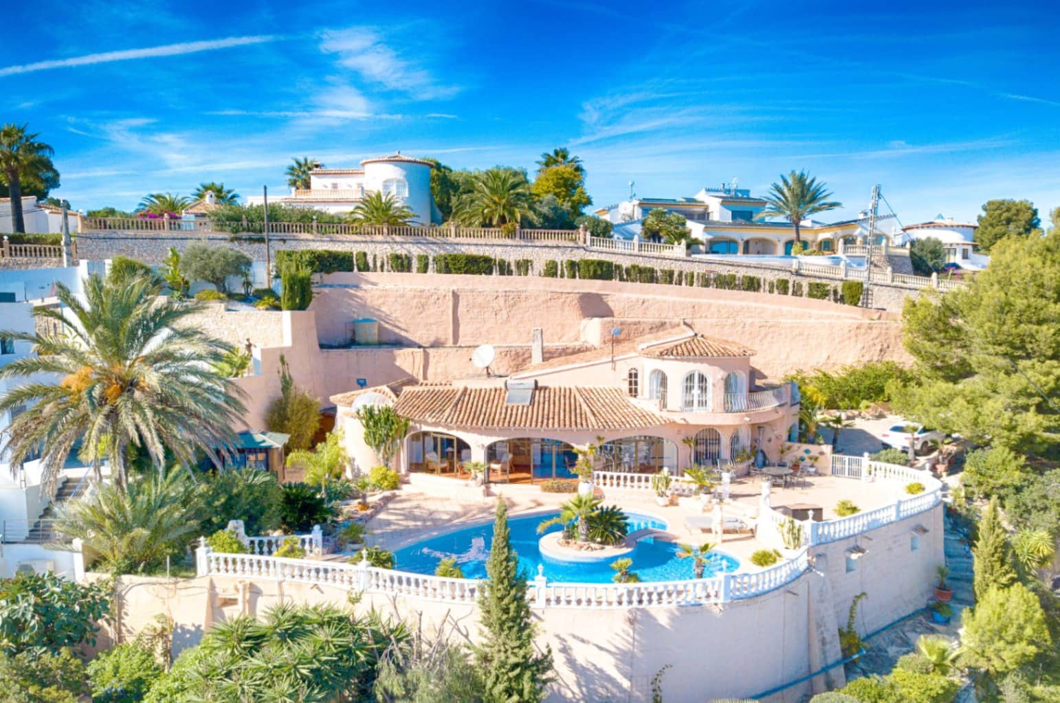 Chalet de 3 habitaciones en Moraira en venta con piscina garaje - 1.550.000 € (Ref: 10086902)