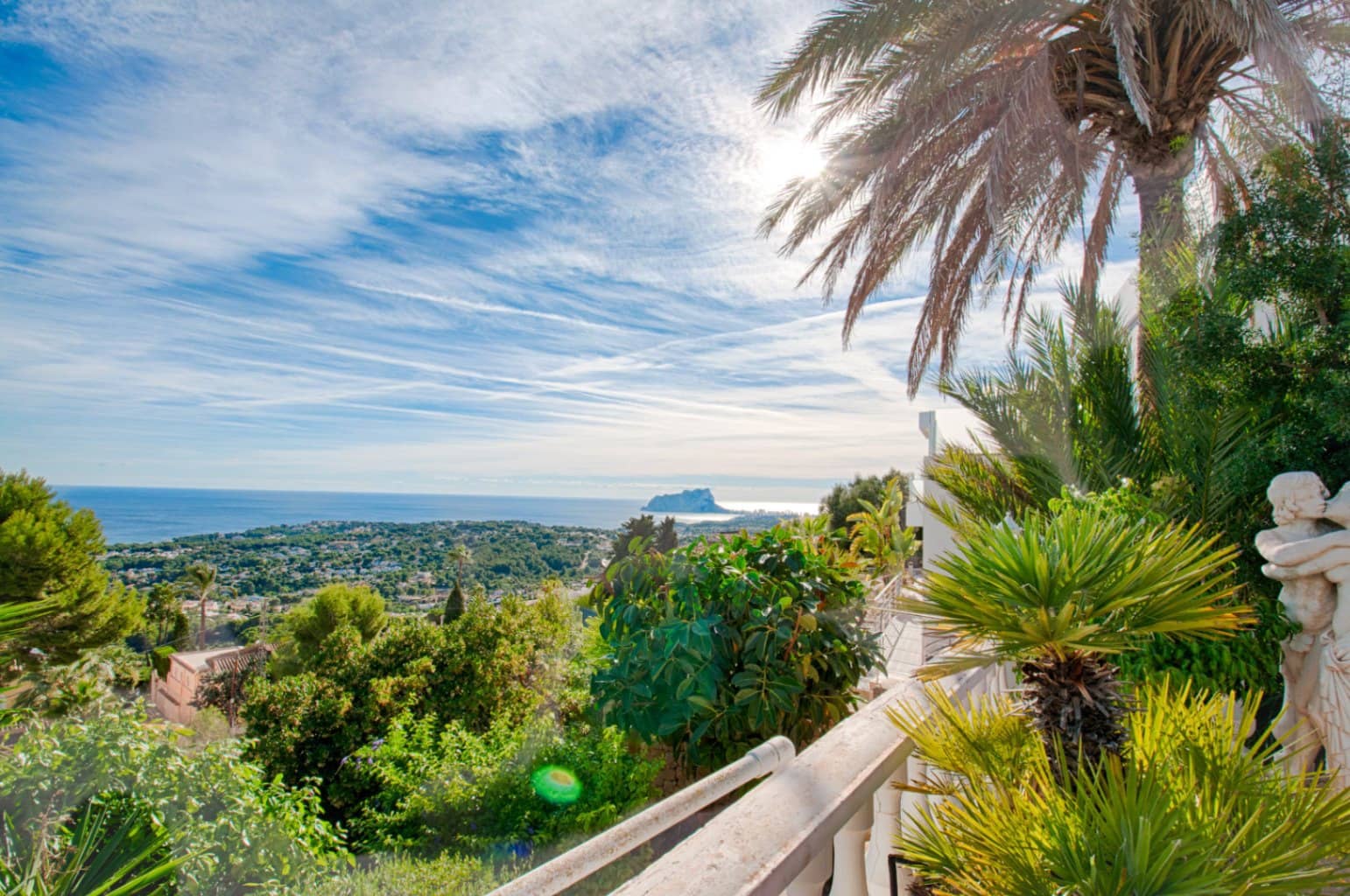 Chalet de 3 habitaciones en Moraira en venta con piscina garaje - 1.550.000 € (Ref: 10086902)