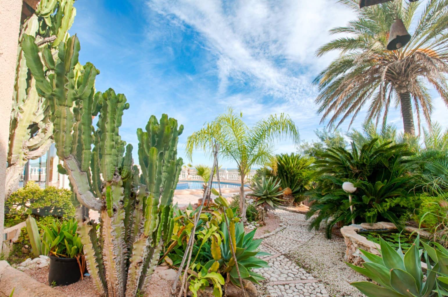 Chalet de 3 habitaciones en Moraira en venta con piscina garaje - 1.550.000 € (Ref: 10086902)