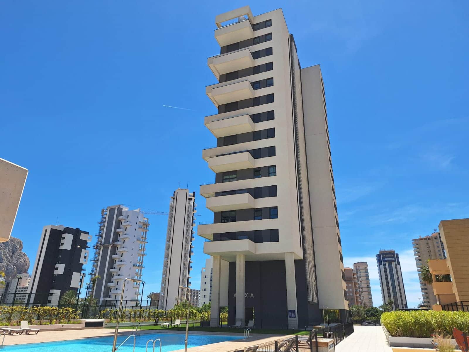 2 bedroom Penthouse for sale in Calpe / Calp with pool garage - € 539,000 (Ref: 10086905)