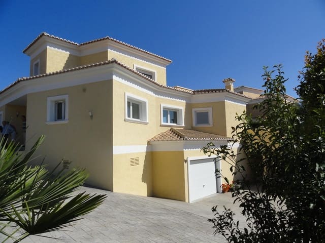 3 quarto Moradia para venda em Calpe / Calp com piscina garagem - 995 000 € (Ref: 10086911)