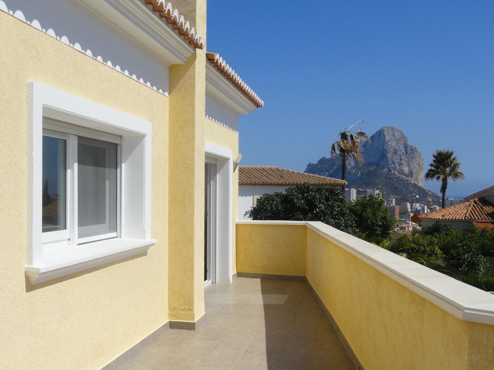 3 quarto Moradia para venda em Calpe / Calp com piscina garagem - 995 000 € (Ref: 10086911)