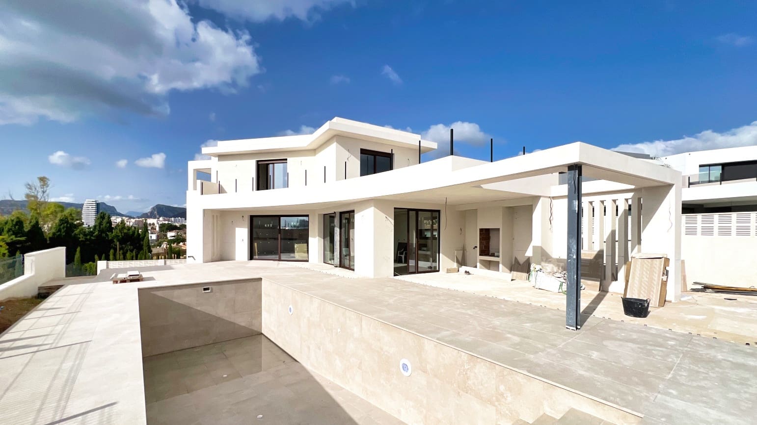 5 sypialnia Willa na sprzedaż w Calpe / Calp z basenem garażem - 1 550 000 € (Ref: 10086913)