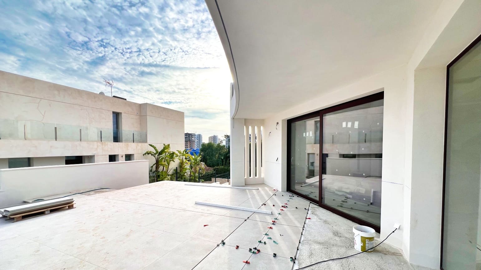5 sypialnia Willa na sprzedaż w Calpe / Calp z basenem garażem - 1 550 000 € (Ref: 10086913)