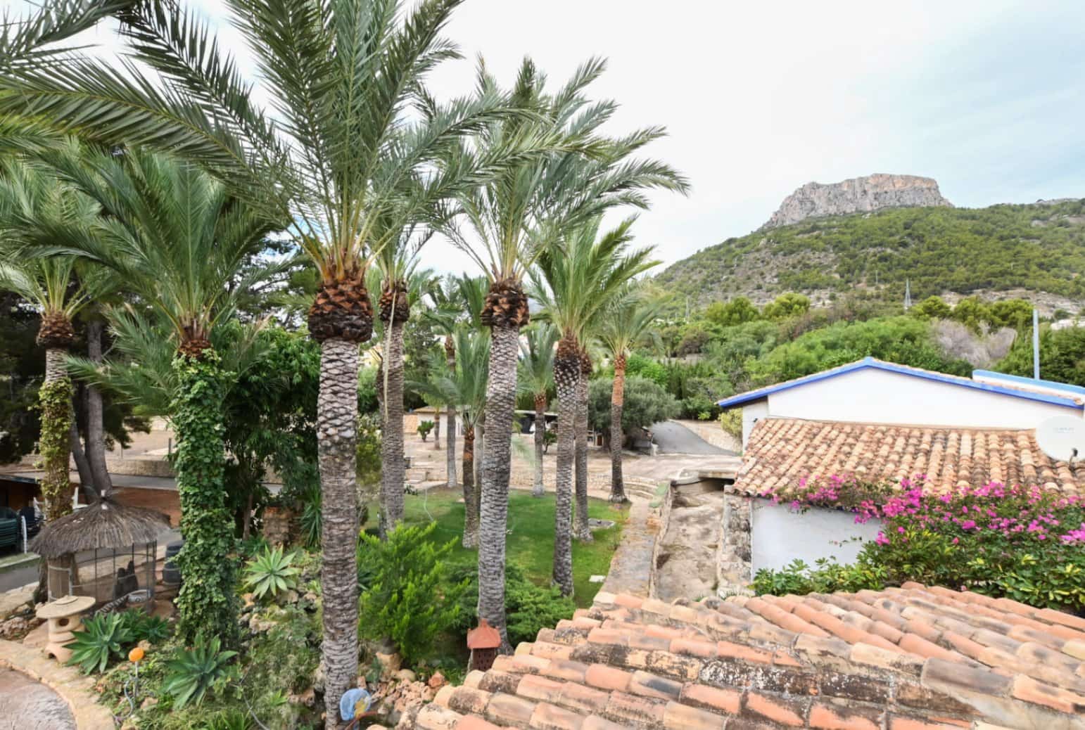 4 bedroom Finca/Country House for sale in Calpe / Calp with pool garage - € 2,120,000 (Ref: 10086914)