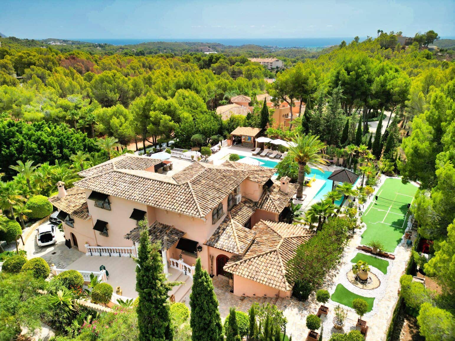 Chalet de 4 habitaciones en Altea la Vella en venta con piscina garaje - 2.900.000 € (Ref: 10102868)