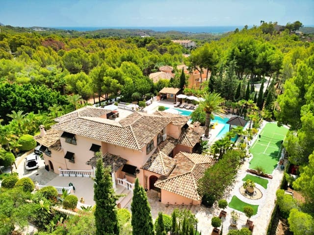 Chalet de 4 habitaciones en Altea la Vella, Altea en venta con piscina garaje - 2.900.000 € (Ref: 10102868)