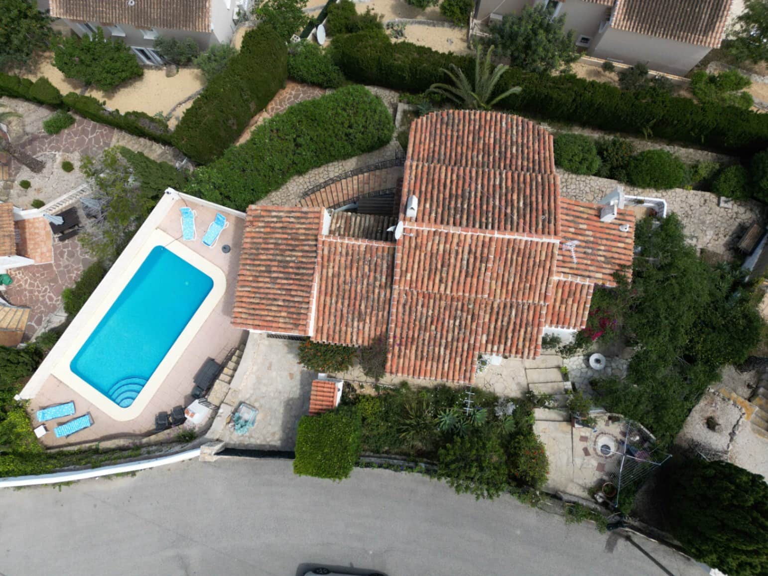 3 soverom Villa til salgs i Javea / Xabia med svømmebasseng garasje - € 695 000 (Ref: 10102869)