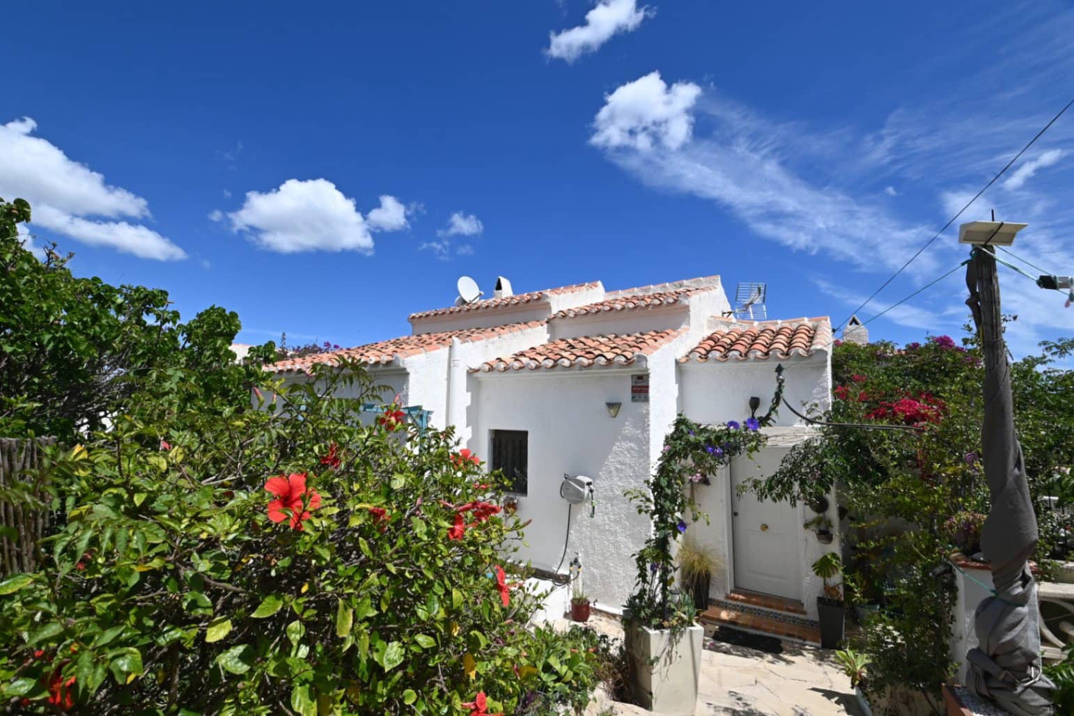 3 soverom Villa til salgs i Javea / Xabia med svømmebasseng garasje - € 695 000 (Ref: 10102869)