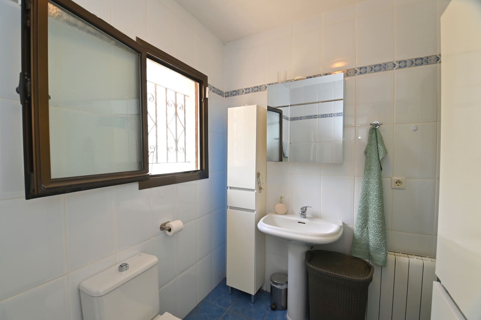 3 soverom Villa til salgs i Javea / Xabia med svømmebasseng garasje - € 695 000 (Ref: 10102869)