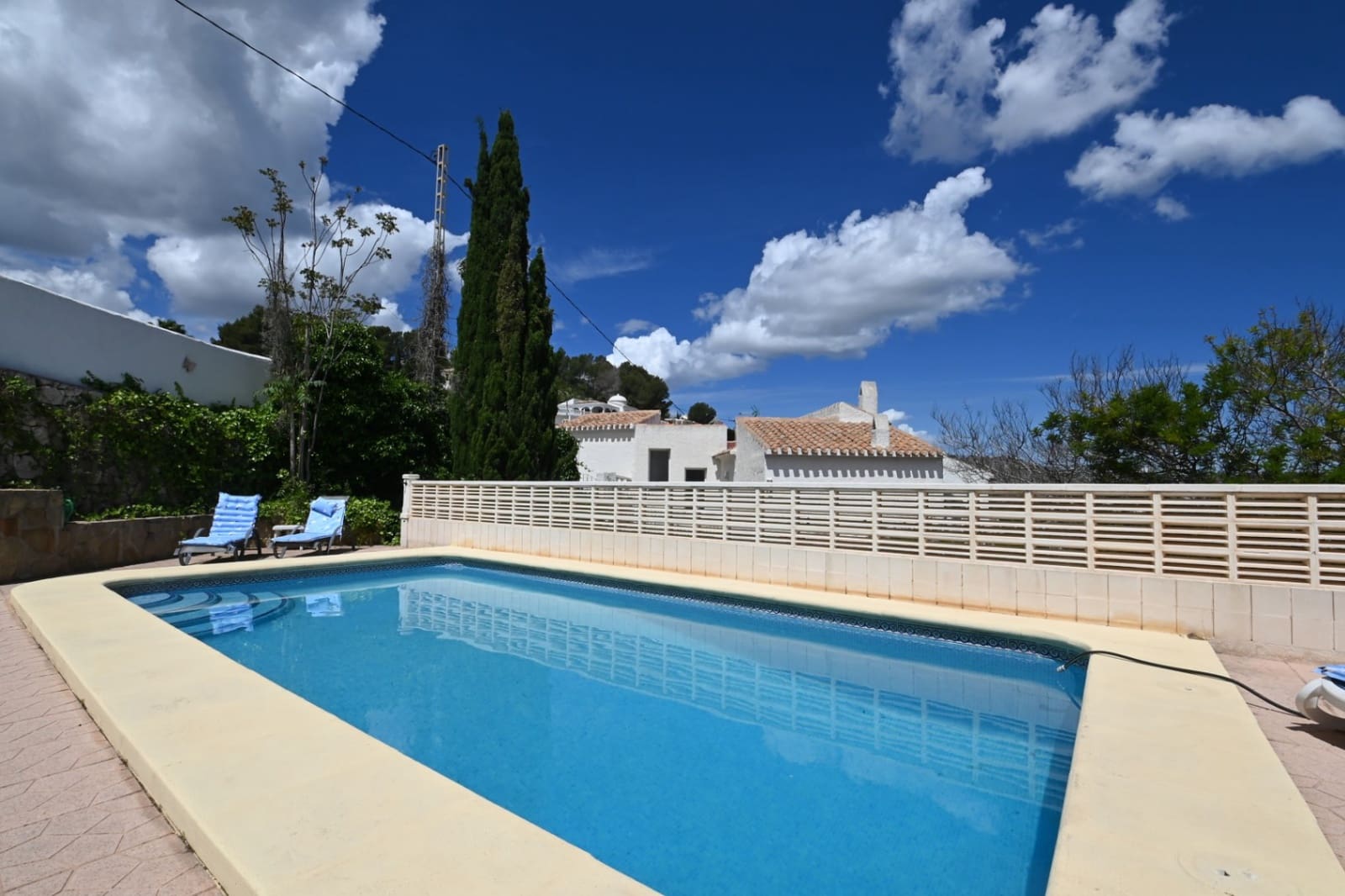 3 soverom Villa til salgs i Javea / Xabia med svømmebasseng garasje - € 695 000 (Ref: 10102869)