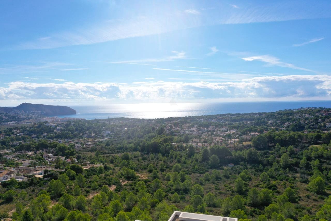 4 bedroom Villa for sale in Moraira with pool garage - € 3,590,000 (Ref: 10172328)