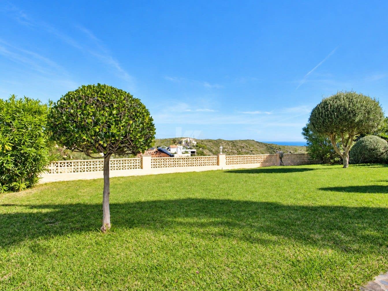 2 bedroom Villa for sale in Cumbre del Sol with pool garage - € 449,000 (Ref: 10179395)
