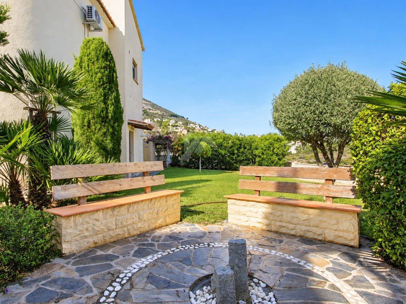 2 bedroom Villa for sale in Cumbre del Sol with pool garage - € 449,000 (Ref: 10179395)