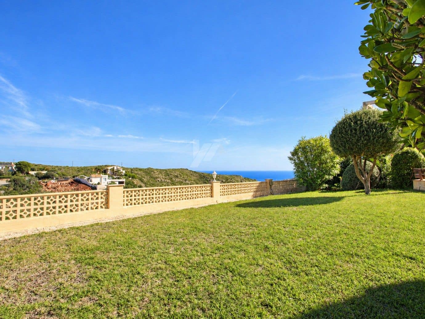 2 bedroom Villa for sale in Cumbre del Sol with pool garage - € 449,000 (Ref: 10179395)