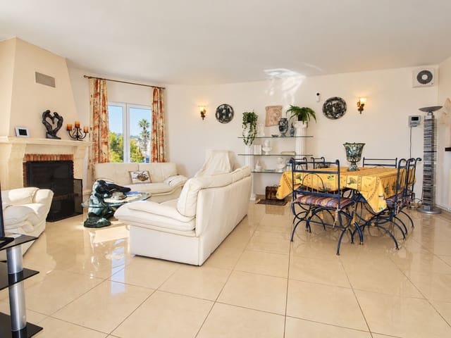 Chalet de 1 habitación en Benissa en venta con piscina garaje - 899.000 € (Ref: 10181990)