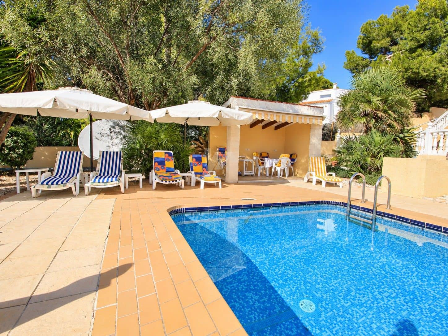 Chalet de 1 habitación en Benissa en venta con piscina garaje - 899.000 € (Ref: 10181990)