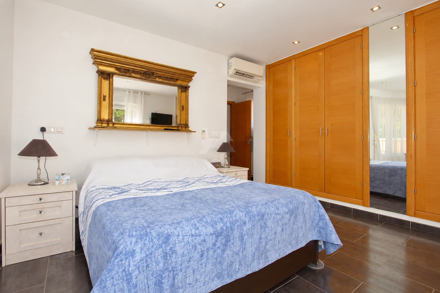 Chalet de 4 habitaciones en Moraira en venta con piscina garaje - 975.000 € (Ref: 10183881)