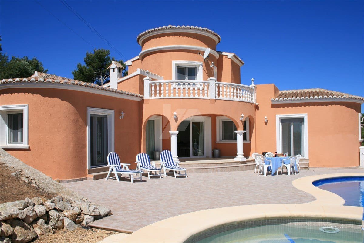 Chalet de 3 habitaciones en Javea / Xàbia en venta con piscina garaje - 750.000 € (Ref: 4358609)