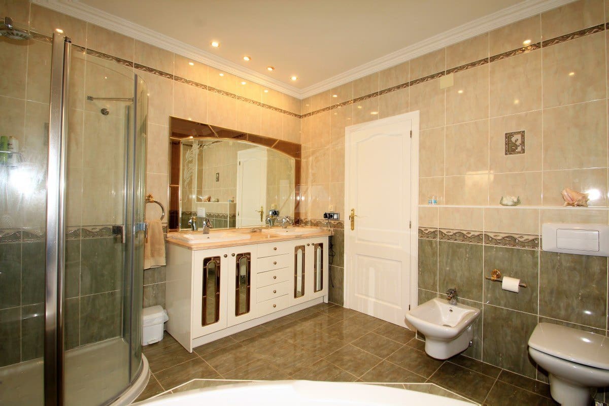 3 sovrum Villa till salu i Moraira med pool garage - 1 450 000 € (Ref: 4644131)