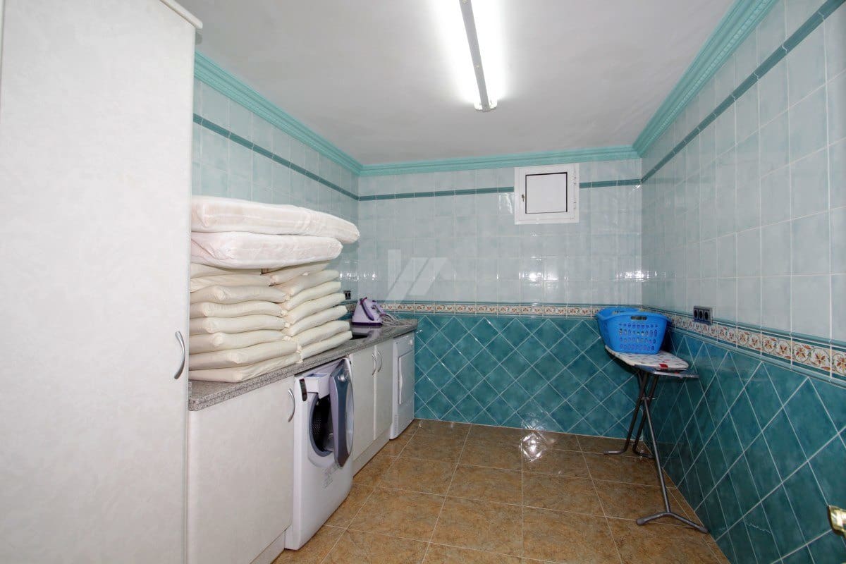 3 sovrum Villa till salu i Moraira med pool garage - 1 450 000 € (Ref: 4644131)