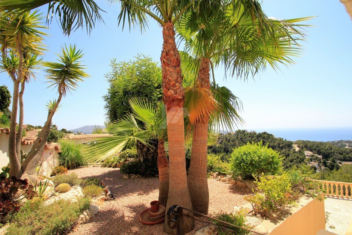 3 sovrum Villa till salu i Moraira med pool garage - 1 450 000 € (Ref: 4644131)