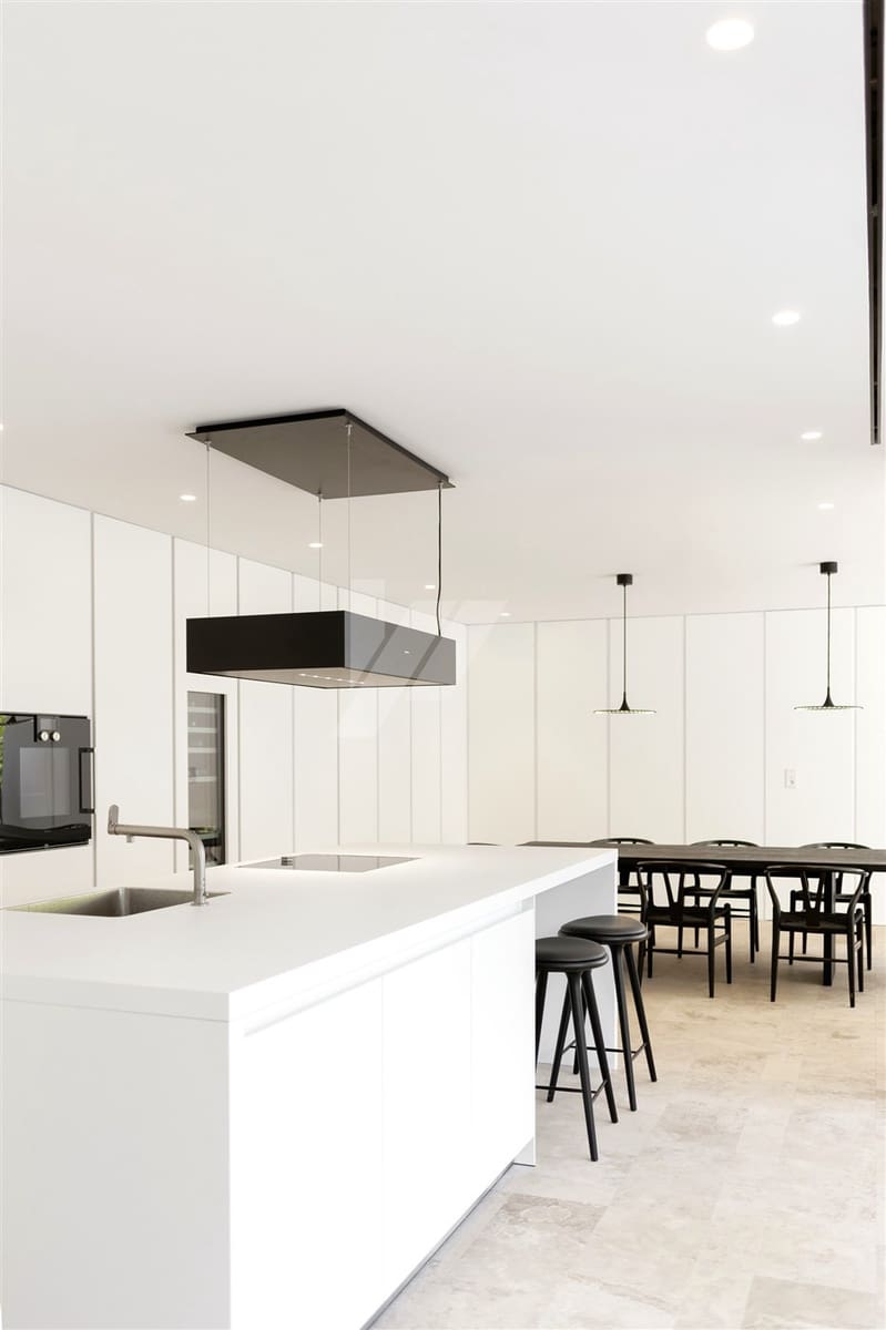 3 bedroom Villa for sale in Benissa with pool garage - € 2,500,000 (Ref: 5443421)