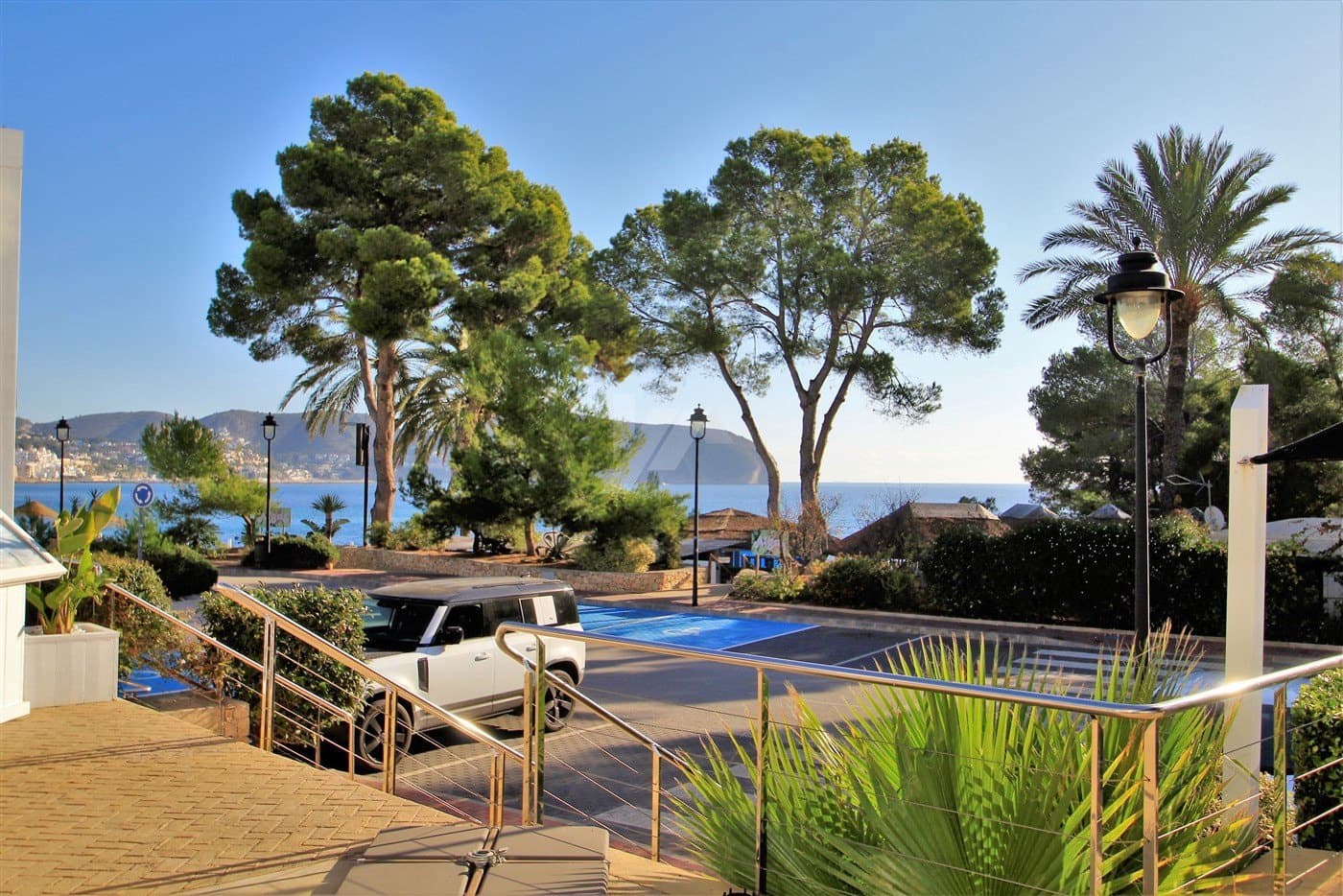 Comercial para venda em Moraira com garagem - 1 300 000 € (Ref: 6808316)