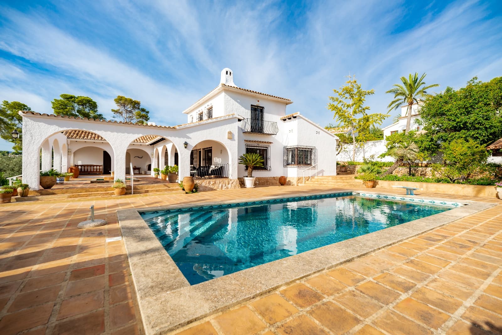 5 bedroom Villa for sale in Moraira with pool garage - € 1,699,000 (Ref: 6913808)