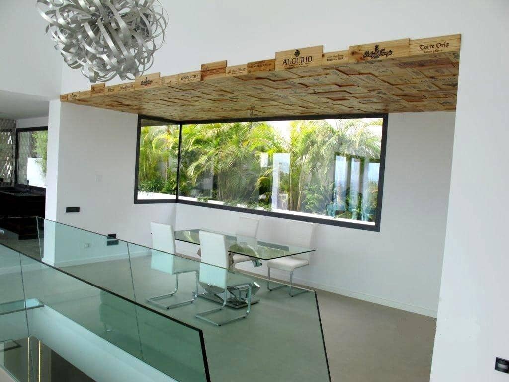 4 bedroom Villa for sale in Altea with pool garage - € 2,850,000 (Ref: 7312982)