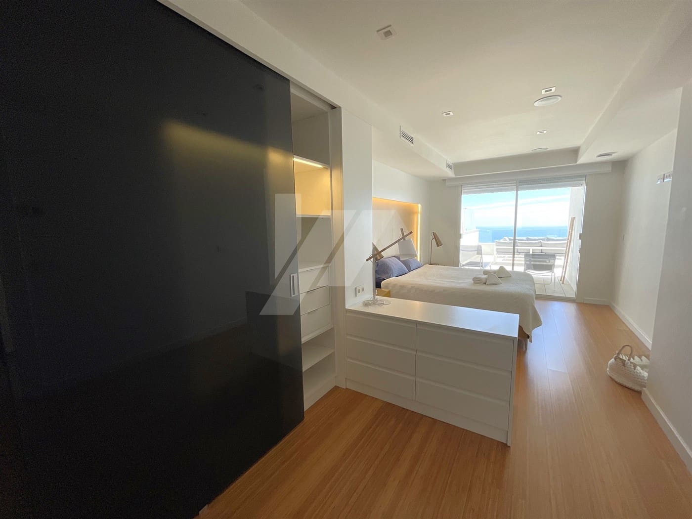 3 soverom Leilighet til salgs i Cumbre del Sol med svømmebasseng garasje - € 699 000 (Ref: 7513065)