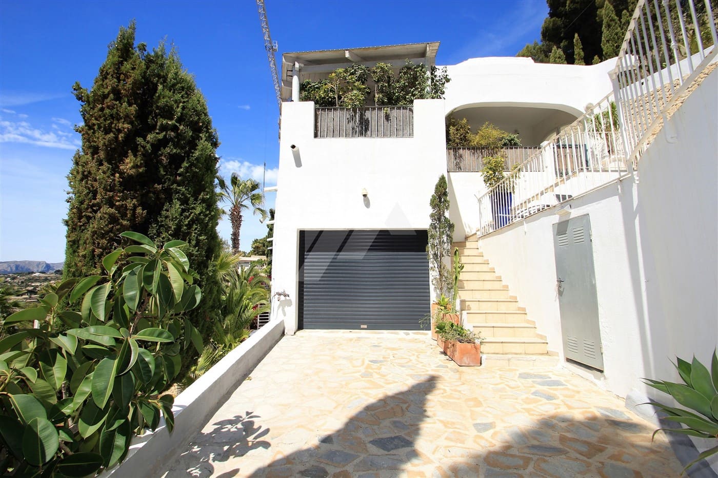 6 bedroom Villa for sale in Benissa with pool garage - € 1,600,000 (Ref: 7544284)