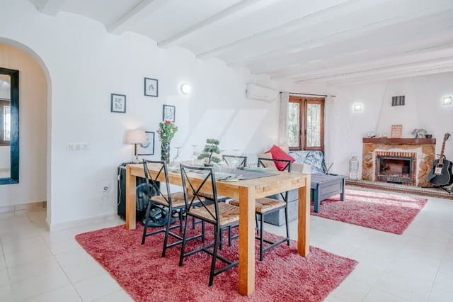 2 soverom Villa til salgs i Paichi, Teulada-Moraira med svømmebasseng garasje - € 550 000 (Ref: 7871572)