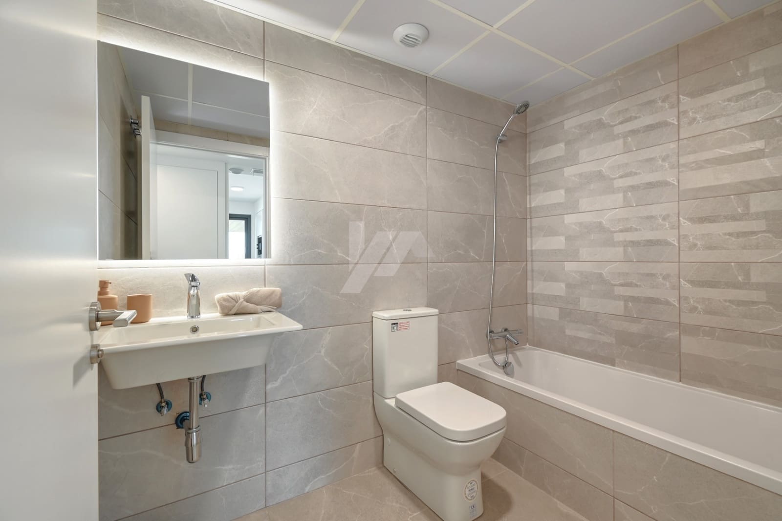 Apartamento de 3 habitaciones en Calpe / Calp en venta con piscina garaje - 432.000 € (Ref: 8062585)
