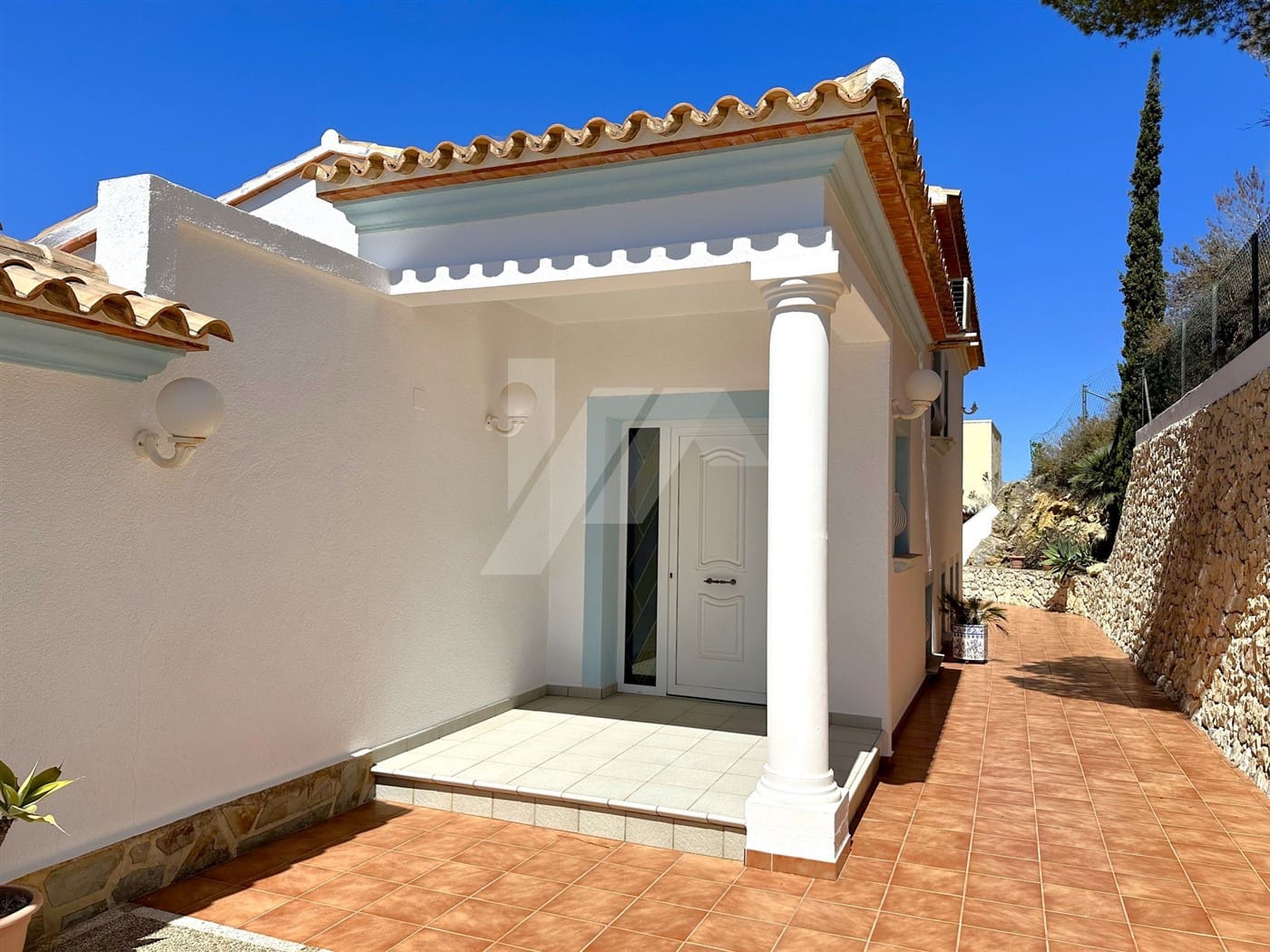 3 soveværelse Villa til salg i Moraira med swimmingpool garage - € 990.000 (Ref: 8215273)